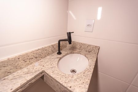 Apartamento para alugar com 27m², 1 quarto e sem vaga Apartamento para alugar com 27m², 1 quarto e sem vagaBanheiro
