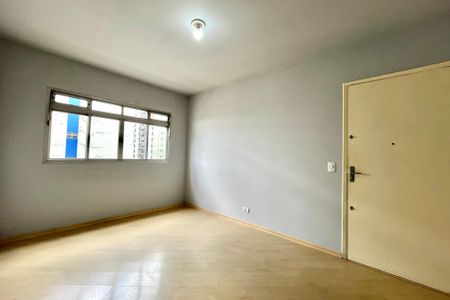 Apartamento à venda com 62m², 2 quartos e 1 vagaSala