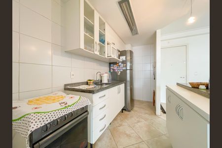 Apartamento à venda com 74m², 2 quartos e 2 vagasCozinha e Área de Serviço