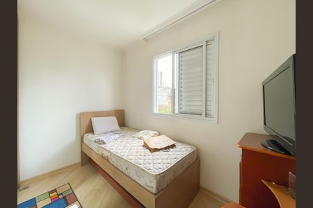 Apartamento à venda com 74m², 2 quartos e 2 vagasQuarto 2