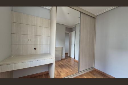 Apartamento para alugar com 76m², 3 quartos e 2 vagasQuarto 2