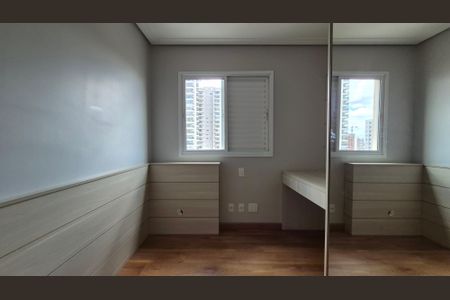 Apartamento para alugar com 76m², 3 quartos e 2 vagasQuarto 2