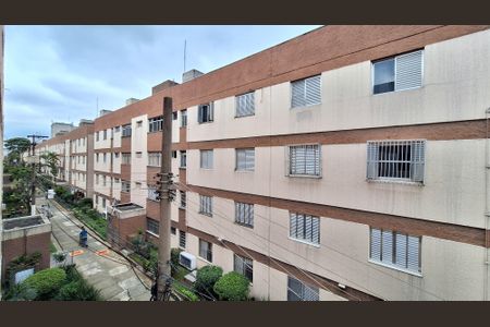 Vista de apartamento à venda com 2 quartos, 73m² em Lapa de Baixo, São Paulo