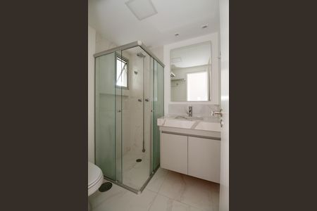 Banheiro de apartamento para alugar com 3 quartos, 70m² em Vila Madalena, São Paulo