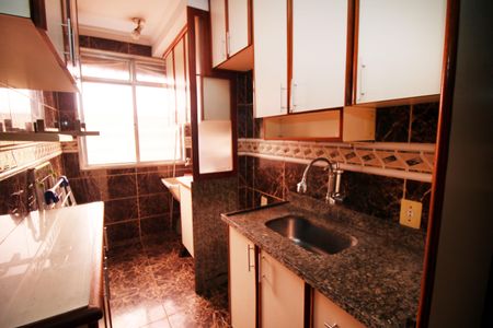 Apartamento para alugar com 55m², 2 quartos e 1 vagaCozinha
