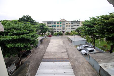 Vista da Sala de apartamento para alugar com 2 quartos, 55m² em Cordovil, Rio de Janeiro