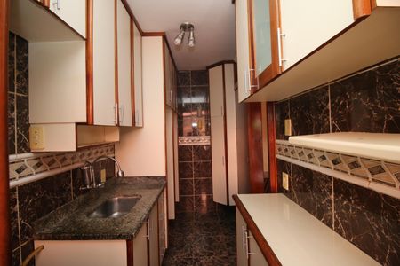 Apartamento para alugar com 55m², 2 quartos e 1 vagaCozinha