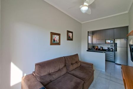 Casa para alugar com 120m², 2 quartos e 2 vagasSala