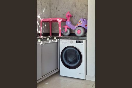 Casa para alugar com 120m², 2 quartos e 2 vagasÁrea de Serviço