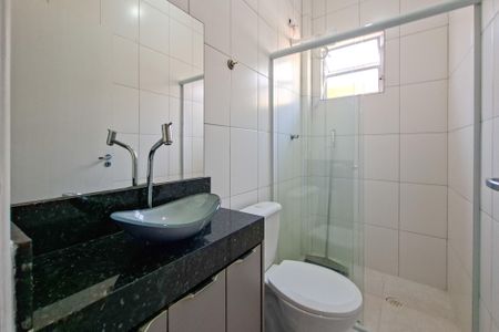 Casa para alugar com 120m², 2 quartos e 2 vagasBanheiro da Suíte