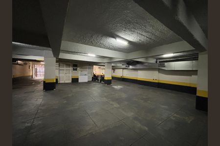 Apartamento à venda com 130m², 3 quartos e 1 vaga Apartamento à venda com 130m², 3 quartos e 1 vagaGaragem