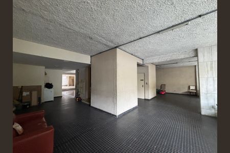 Apartamento à venda com 130m², 3 quartos e 1 vaga Apartamento à venda com 130m², 3 quartos e 1 vagaÁrea comum