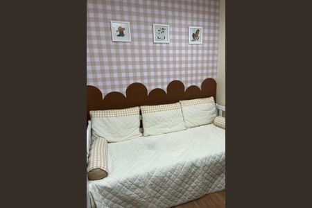 Quarto 2 de apartamento para alugar com 2 quartos, 249m² em Parque Equitativa, Duque de Caxias