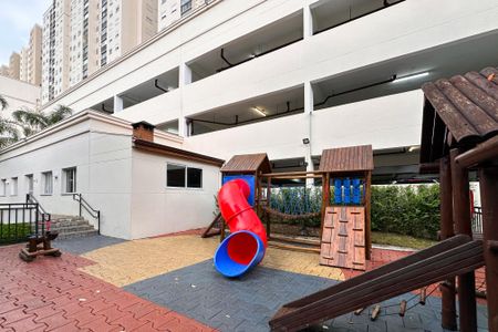 Apartamento à venda com 72m², 2 quartos e 2 vagasÁrea comum - Playground