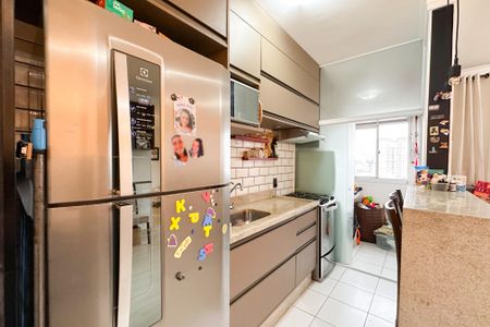 Apartamento à venda com 72m², 2 quartos e 2 vagasCozinha