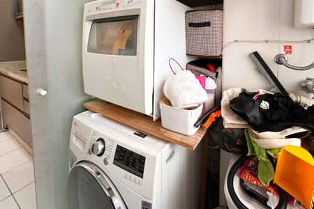 Apartamento à venda com 72m², 2 quartos e 2 vagasÁrea de Serviço