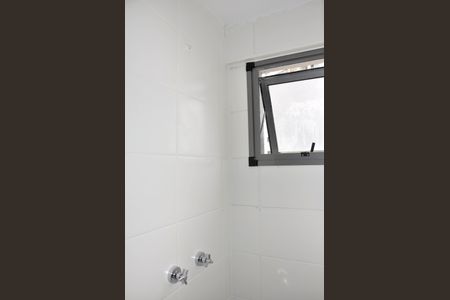 Apartamento à venda com 44m², 2 quartos e sem vagaDetalhe - Banheiro Social