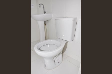 Apartamento à venda com 44m², 2 quartos e sem vagaDetalhe - Banheiro Social