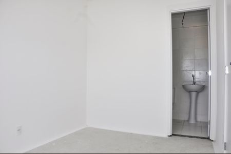 Apartamento à venda com 44m², 2 quartos e sem vagaDetalhe - Quarto 01 com Suíte