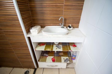 Apartamento para alugar com 50m², 2 quartos e 1 vaga Apartamento para alugar com 50m², 2 quartos e 1 vagaBanheiro