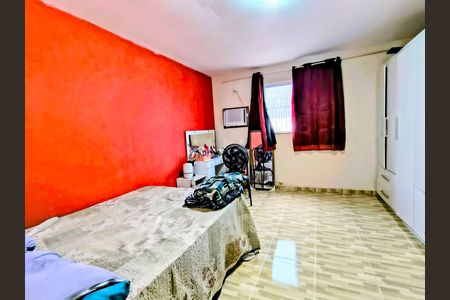 Casa à venda com 2 quartos, 71m² em Olaria, Rio de Janeiro