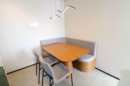 Apartamento à venda com 45m², 2 quartos e 1 vagaSala / Cozinha