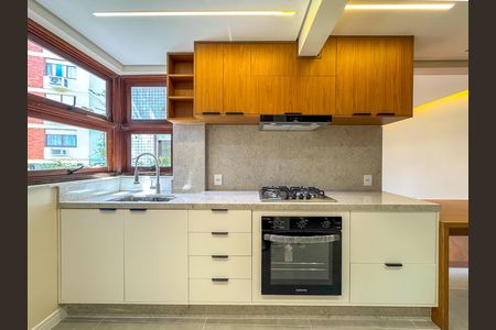 Apartamento à venda com 200m², 2 quartos e 2 vagas Apartamento à venda com 200m², 2 quartos e 2 vagasCozinha