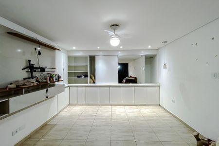 Casa para alugar com 130m², 3 quartos e sem vagaQuarto 1 - Suíte