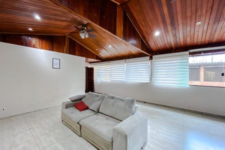 Casa para alugar com 130m², 3 quartos e sem vagaSala