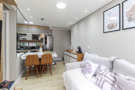 Apartamento para alugar com 42m², 2 quartos e sem vaga Apartamento para alugar com 42m², 2 quartos e sem vagaSalaSala