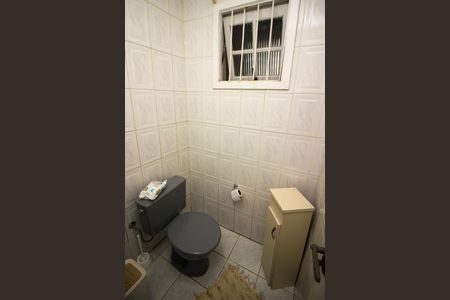 Casa à venda com 180m², 3 quartos e 2 vagasLavabo