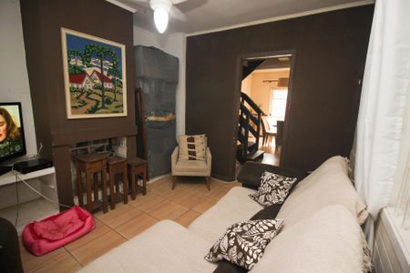 Casa à venda com 180m², 3 quartos e 2 vagasSala