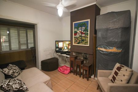 Sala de casa à venda com 3 quartos, 180m² em Hípica, Porto Alegre