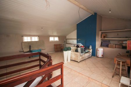 Casa à venda com 180m², 3 quartos e 2 vagasSótão da casa