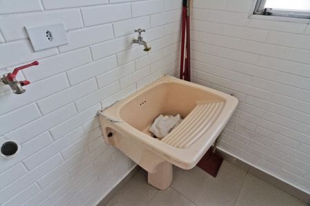 Apartamento à venda com 66m², 2 quartos e 1 vagaÁrea de Serviço