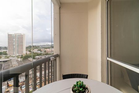 Varanda de apartamento para alugar com 2 quartos, 48m² em Vila Anastácio, São Paulo