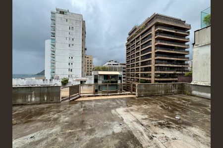 Apartamento à venda com 500m², 5 quartos e 3 vagas Apartamento à venda com 500m², 5 quartos e 3 vagasCobertura
