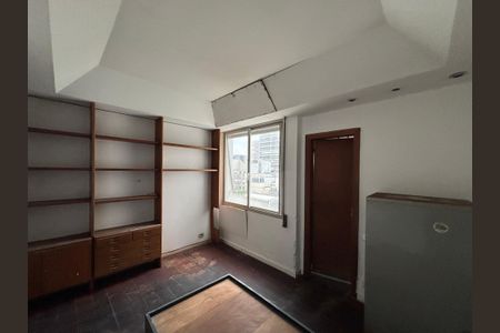 Apartamento à venda com 500m², 5 quartos e 3 vagas Apartamento à venda com 500m², 5 quartos e 3 vagasSuite 2