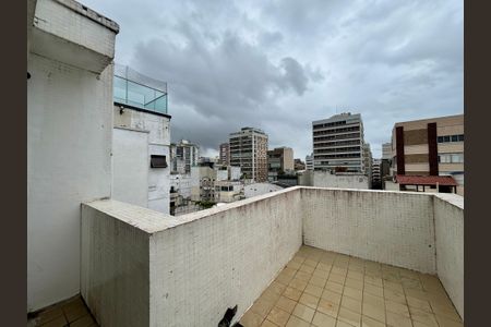Apartamento à venda com 500m², 5 quartos e 3 vagas Apartamento à venda com 500m², 5 quartos e 3 vagasCobertura