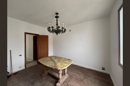 Apartamento à venda com 500m², 5 quartos e 3 vagas Apartamento à venda com 500m², 5 quartos e 3 vagasQuarto