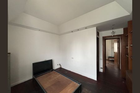 Apartamento à venda com 500m², 5 quartos e 3 vagas Apartamento à venda com 500m², 5 quartos e 3 vagasSuite 2