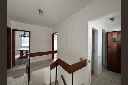 Apartamento à venda com 500m², 5 quartos e 3 vagas Apartamento à venda com 500m², 5 quartos e 3 vagasCobertura