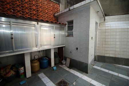 Apartamento à venda com 115m², 2 quartos e 1 vagaQuintal