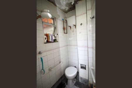 Apartamento à venda com 115m², 2 quartos e 1 vagaBanheiro de serviço