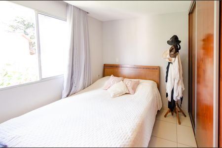 Apartamento à venda com 122m², 2 quartos e 1 vagaSuíte