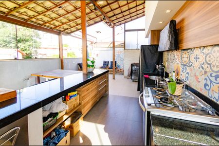 Apartamento à venda com 122m², 2 quartos e 1 vagaÁrea gourmet