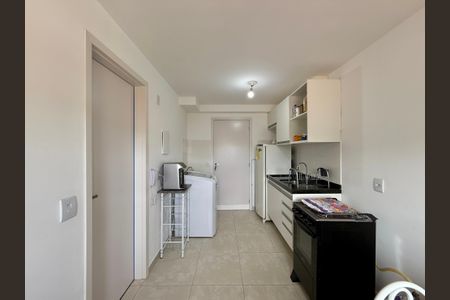 Sala  de apartamento para alugar com 1 quarto, 25m² em Jardim Monte Azul, São Paulo