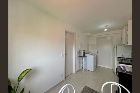 Sala  de apartamento para alugar com 1 quarto, 25m² em Jardim Monte Azul, São Paulo