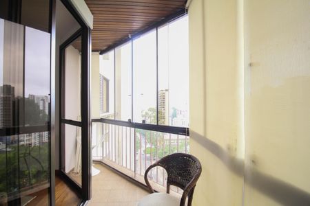 Varanda de apartamento à venda com 4 quartos, 170m² em Vila Andrade, São Paulo