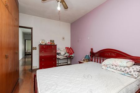 Casa à venda com 150m², 3 quartos e 2 vagasQuarto 2